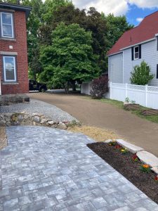 Land Clearing, hardscaping and construction site work serving New Hampshire